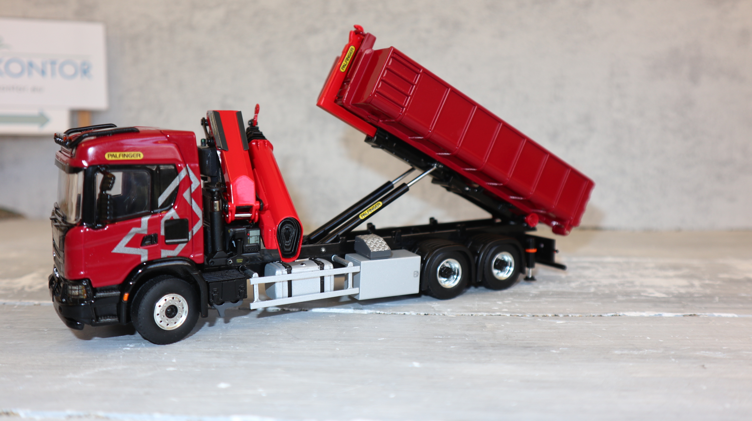 WSI 02-3667 in 1:50, SCANIA G XT 6x4, Palfinger PK 370 TEC